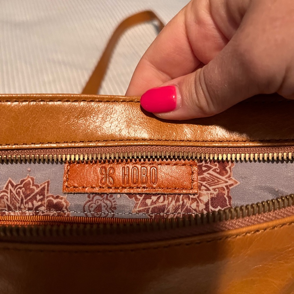 Hobo International crossbody. Used only 2 times-in great condition.